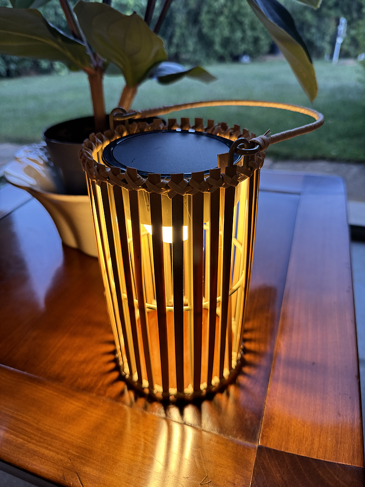 Lampe de table en bamboo